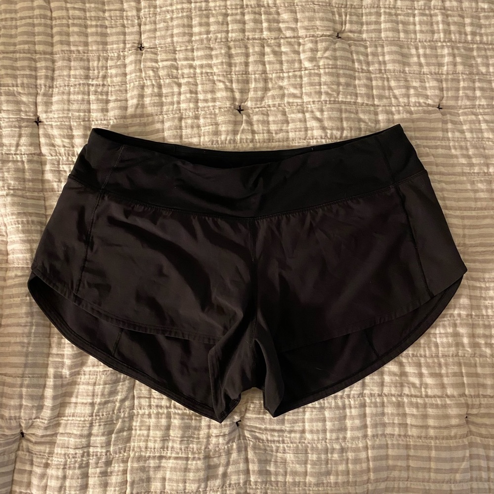 lululemon black speed up shorts